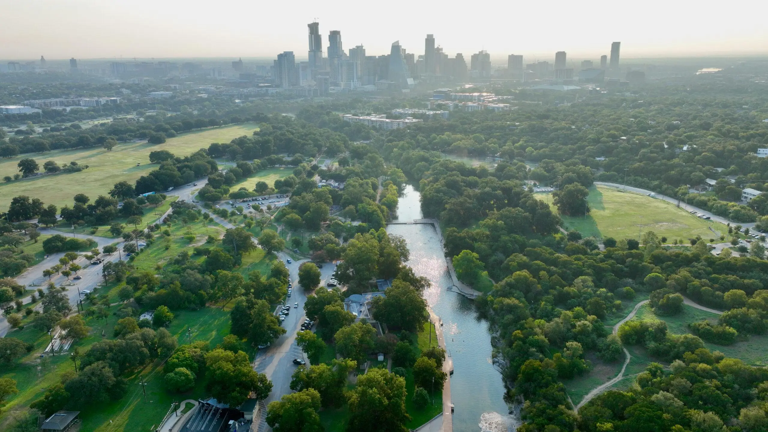 Zilker, Exploring The Green Spaces with Austin Vape and Smoke​